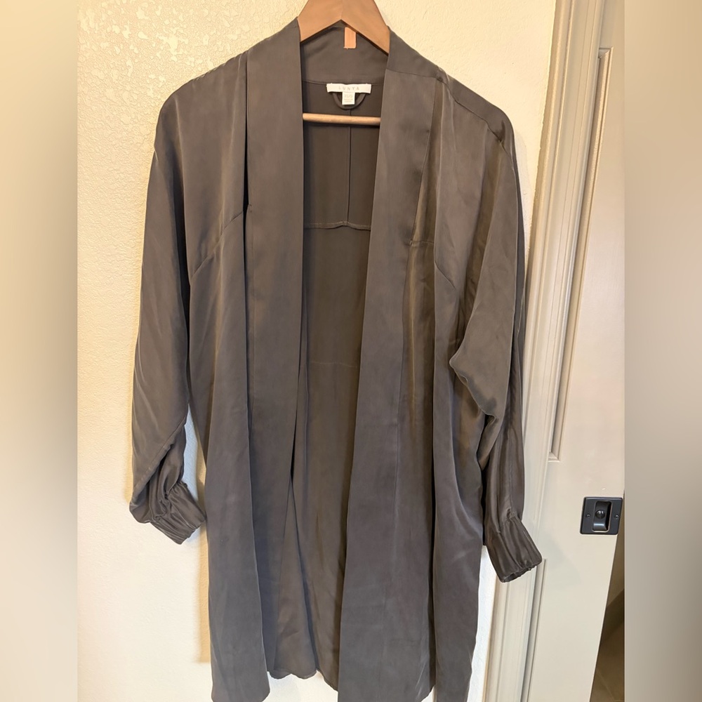Lunya Gray Women's silk robe